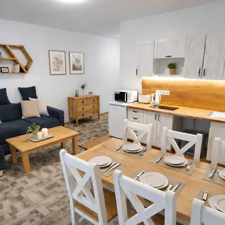 Apartman Hangot *